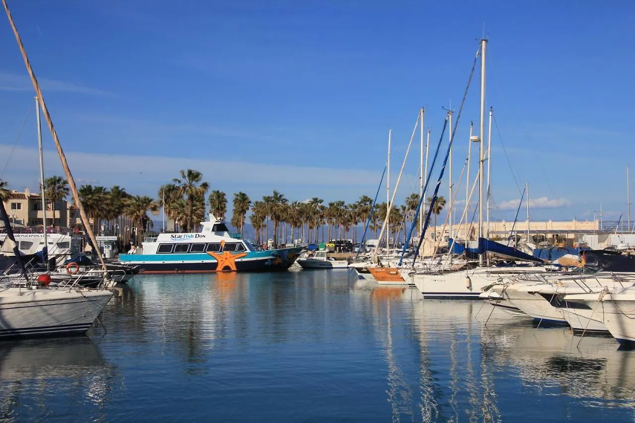 Tamarindos 30M De La Plage Apartment Benalmadena Spain