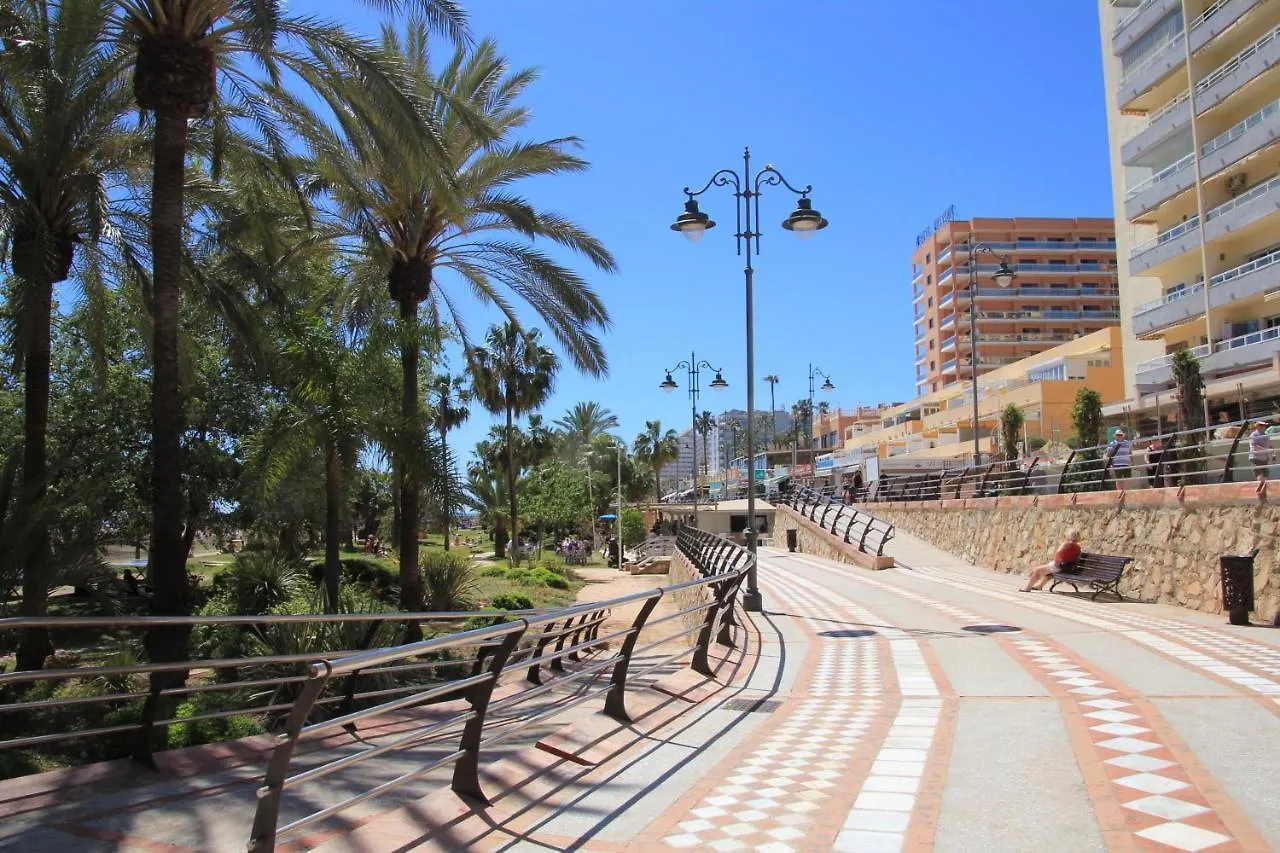 Tamarindos 30M De La Plage Apartment Benalmadena