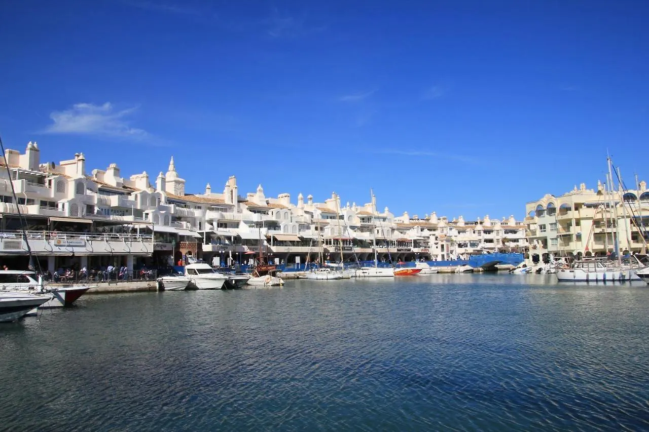 Tamarindos 30M De La Plage Apartment Benalmadena Spain