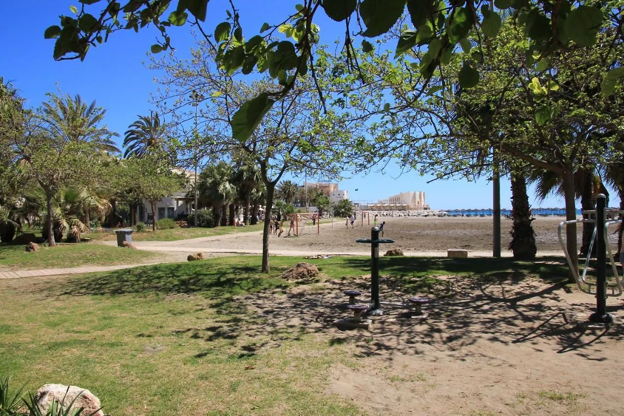 Tamarindos 30M De La Plage Apartment Benalmadena